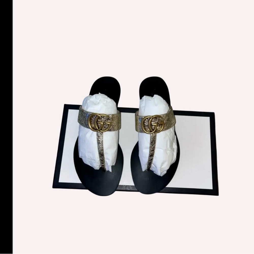 Sandal Gucci color dorada size 6 nueva con su caja